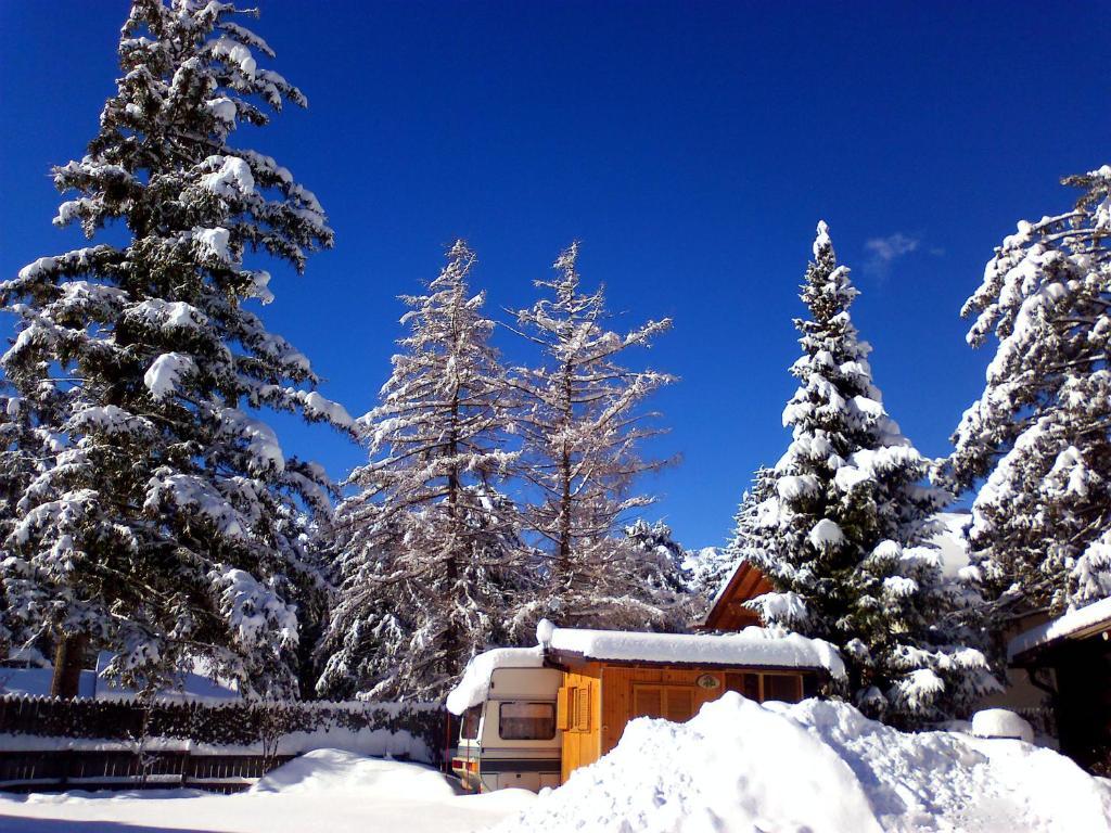 Aparthotel Camping Catinaccio Rosengarten Pozza di Fassa Exterior foto